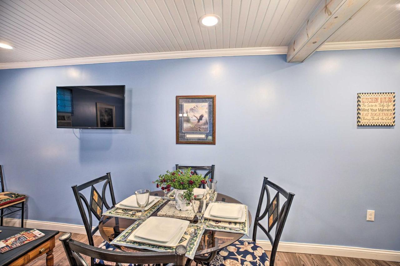 Updated Williamstown Apartment With Kitchen! Eksteriør billede